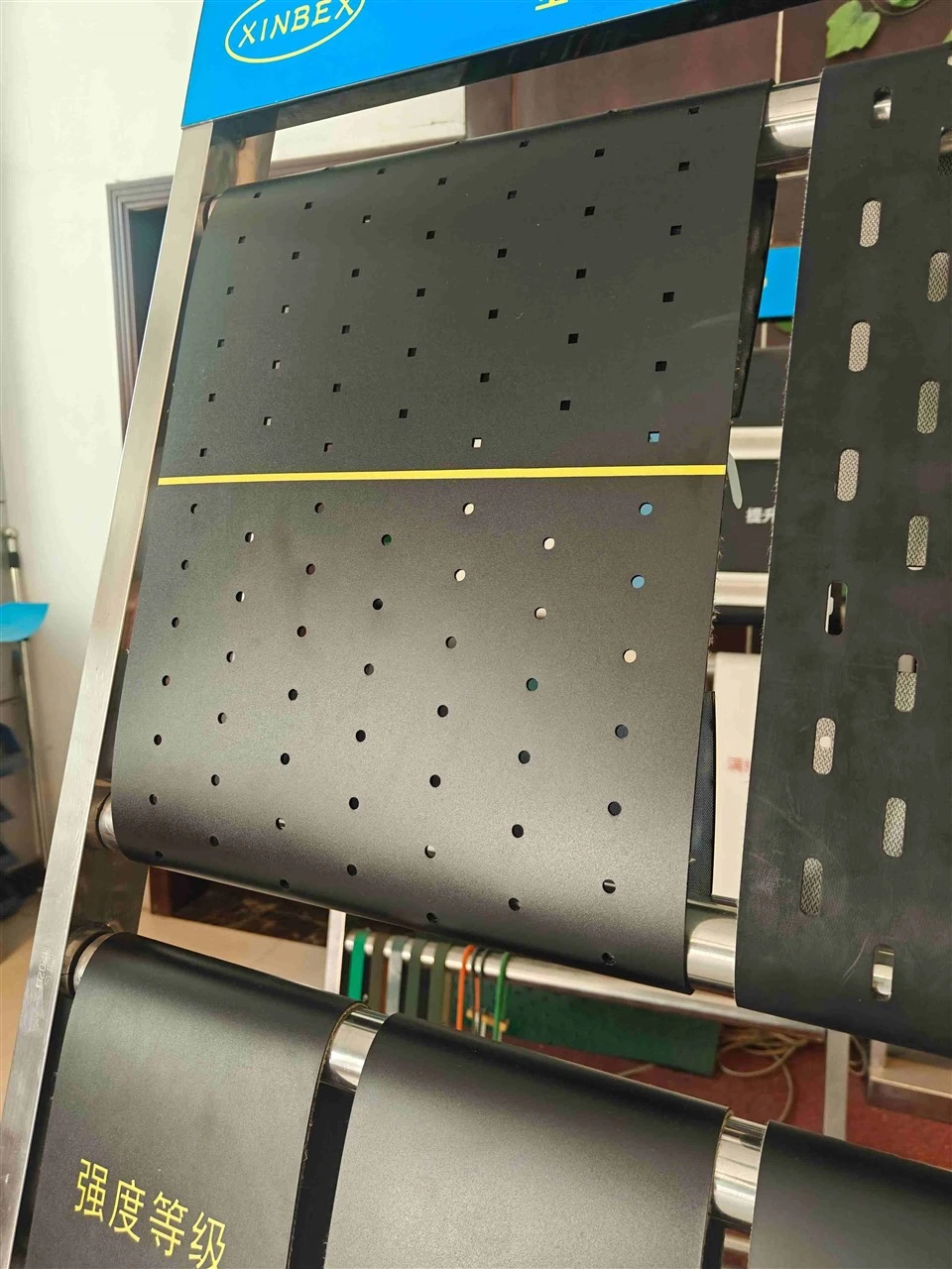 Inkjet Printer With Conveyor Belt